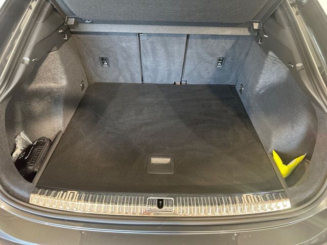 Q3 Sportback 35 TFSI S LINE +MATRIX+NAVI+KAMERA+