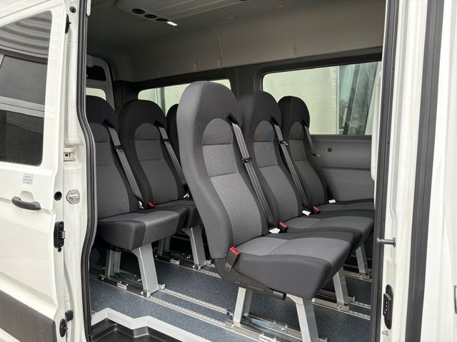 Crafter Kombi HD MR Automatik 8 Sitzer