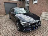 BMW 120i Sport Line  - BMW 120: Schwarz