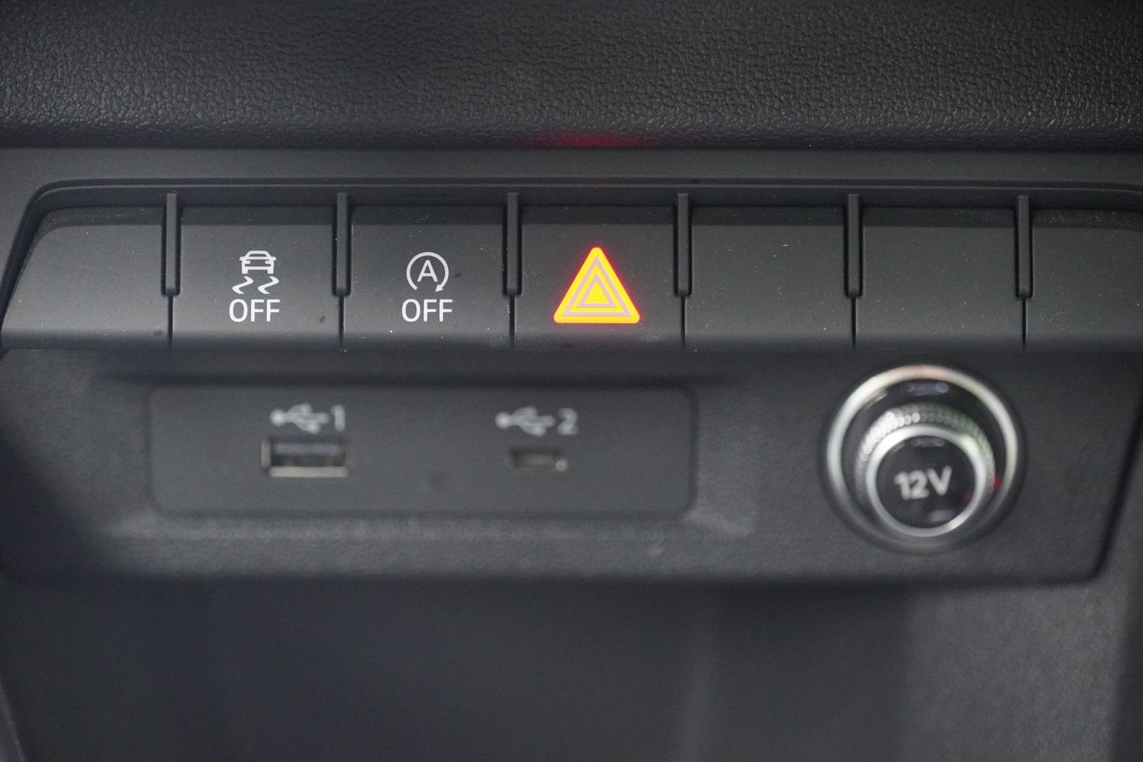 Audi A1 Sportback 25 1.0 TFSI App-Connect Spurhalte, миниатюра 12