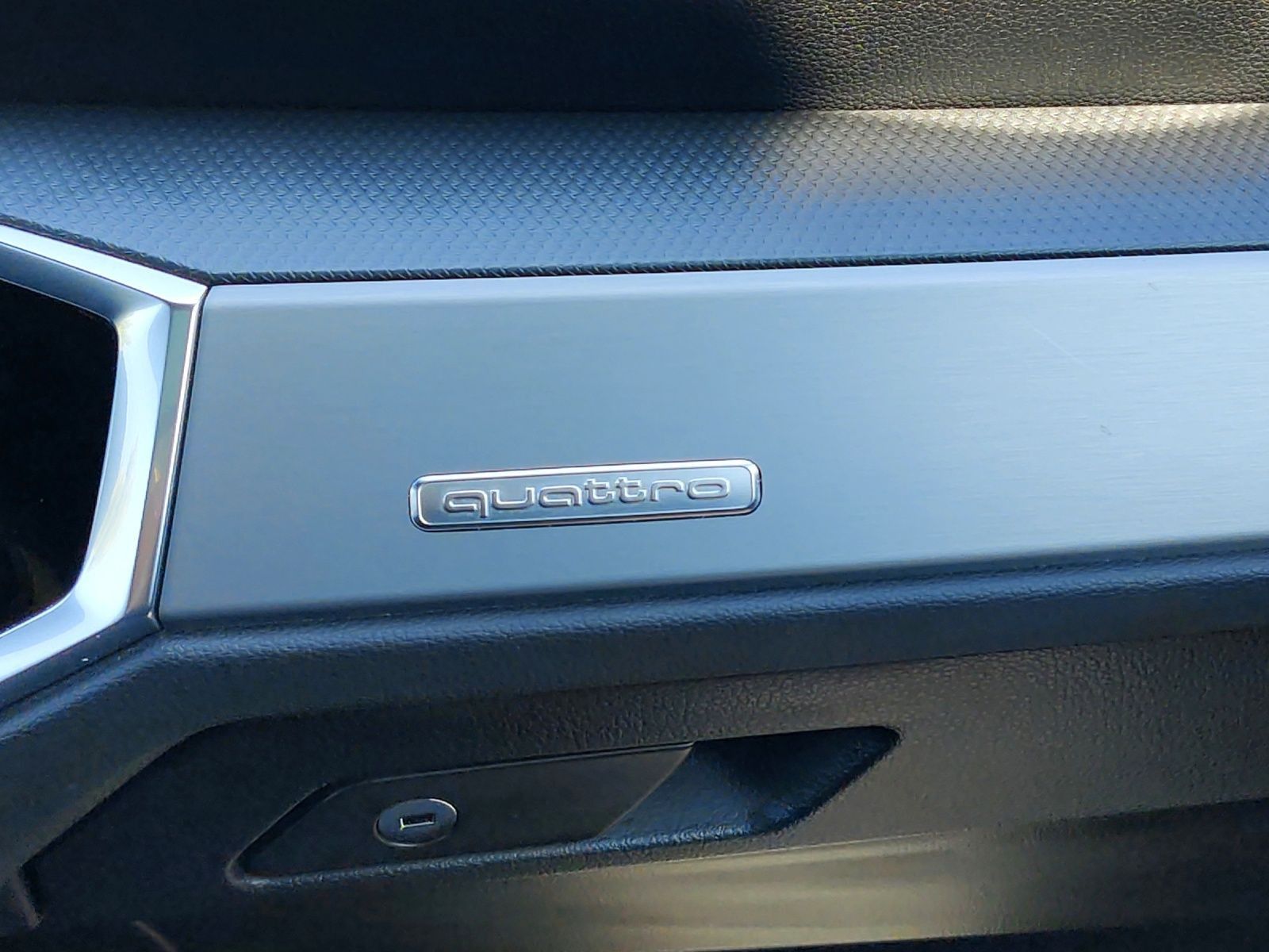 Audi Q3 - Bild 21