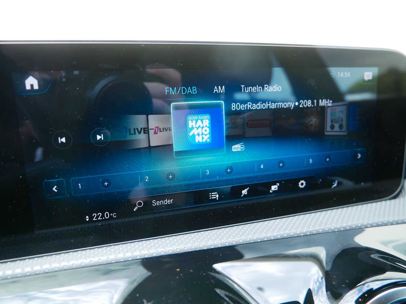 Fahrzeugabbildung Mercedes-Benz CLA 250 SB 4Matic LEDER LED Business-Paket DCT