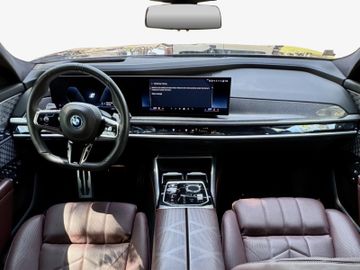 BMW 750 - 6