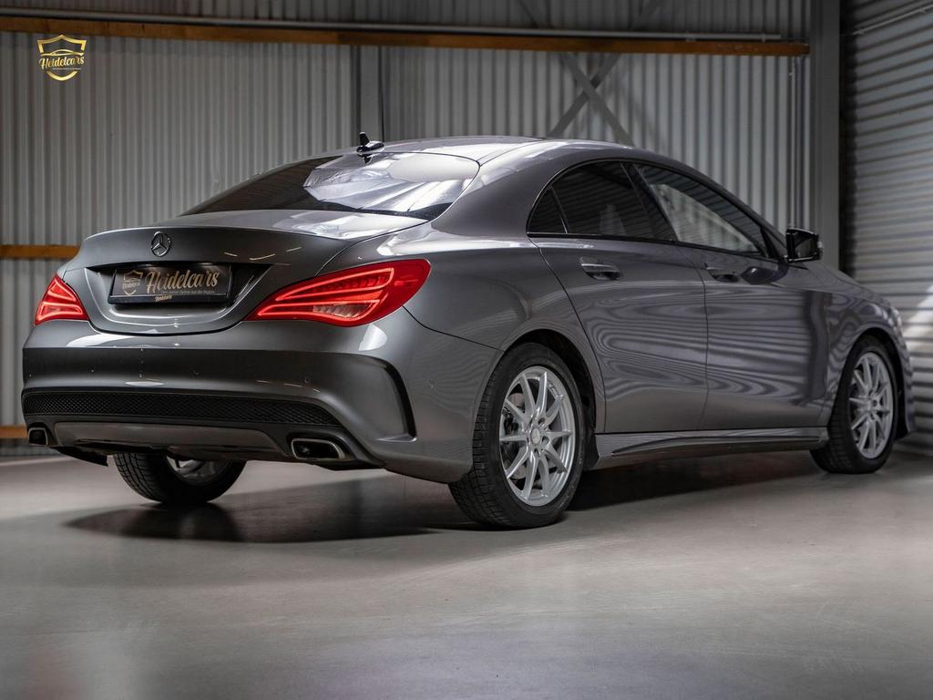 Mercedes-Benz CLA 220