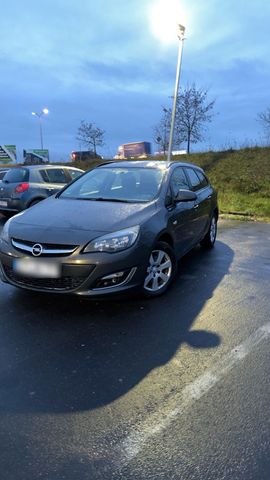 Opel Astra J 1.7 CDTI sports tourer