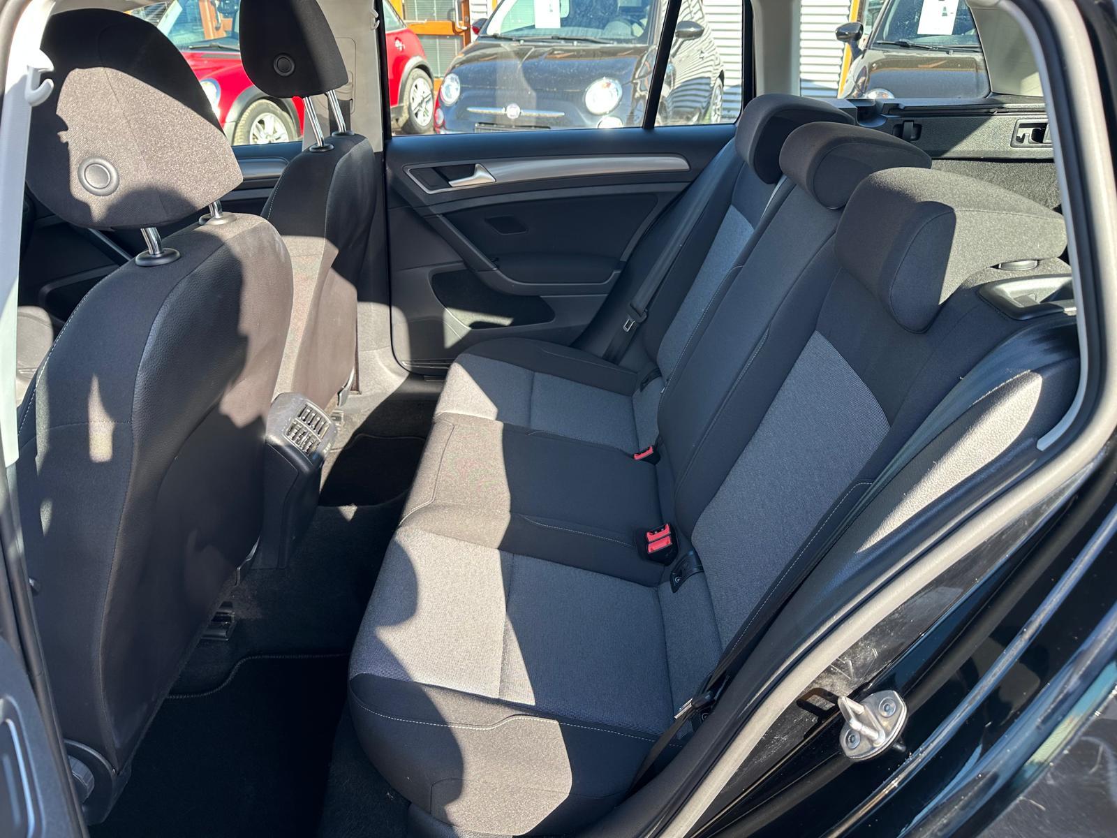 Volkswagen Golf 7 Variant 1.6 TDI Automatik