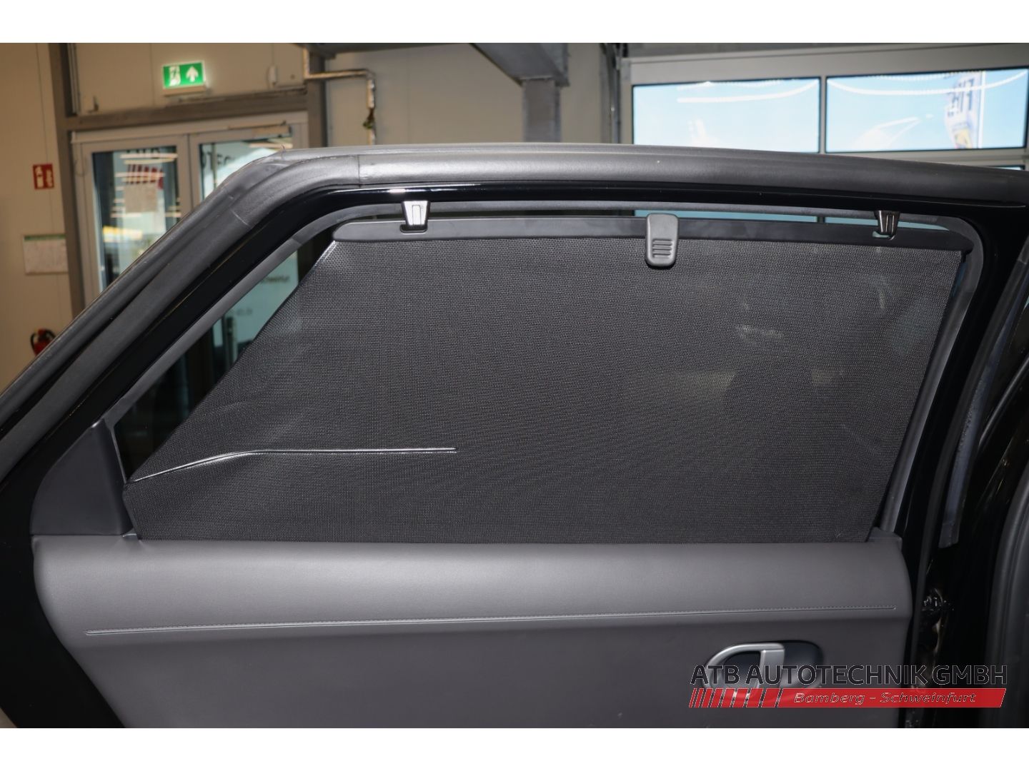 Fahrzeugabbildung Hyundai IONIQ 5 77,4 kWh 4WD SOH 98,6% UNIQ +Relax +20-Z