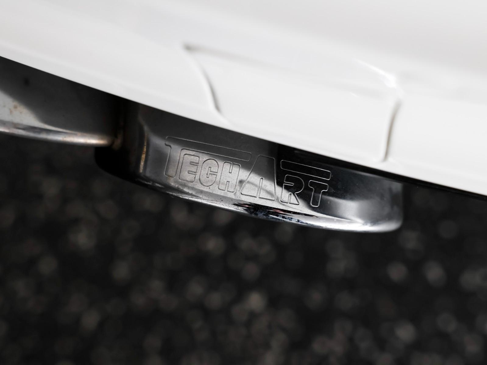 Porsche Cayenne Turbo TECHART *KAMERA-BiXENON-BOSE-MEMOR