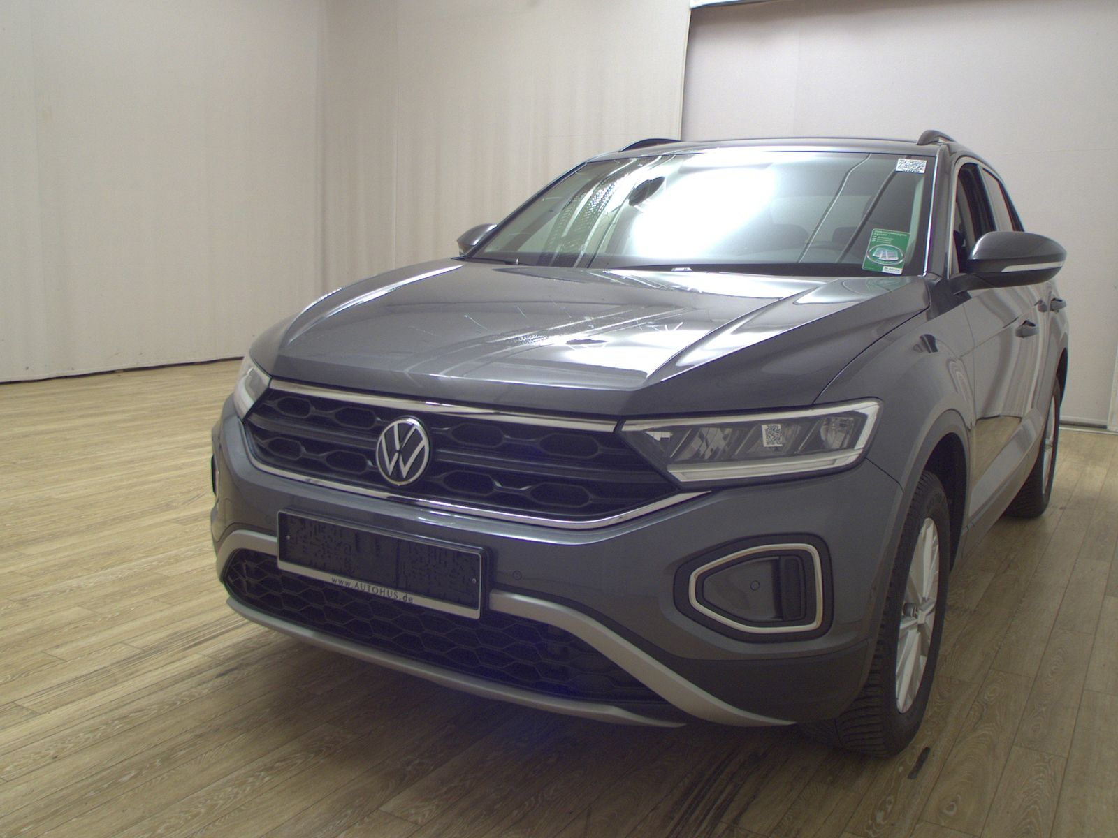 Volkswagen T-Roc 1.0 TSI Life LED DC PDC Shz Klima foto 2