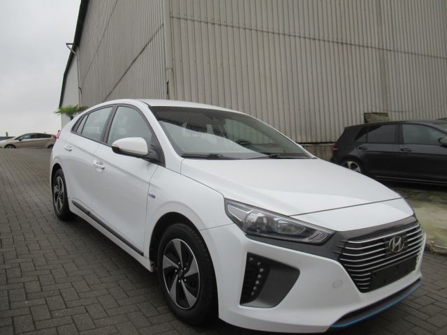 Hyundai IONIQ Ioniq Trend Hybrid-Kamera-SHZ-1.Hand