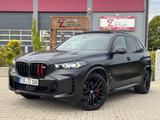 BMW X5 M60 Individual Frozen Black / AHK/HUD uvm. - BMW X5 M60 Gebrauchtwagen