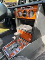 Mercedes-Benz 190 E 2.0 Automatik, Schiebedach, Airbag - Mercedes-Benz 190 mit Benzin-Antrieb: Limousine, 2.0
