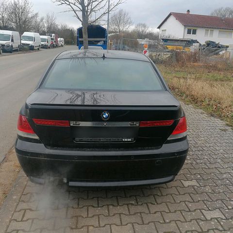 BMW Bmw 745  Benzin und Lpg