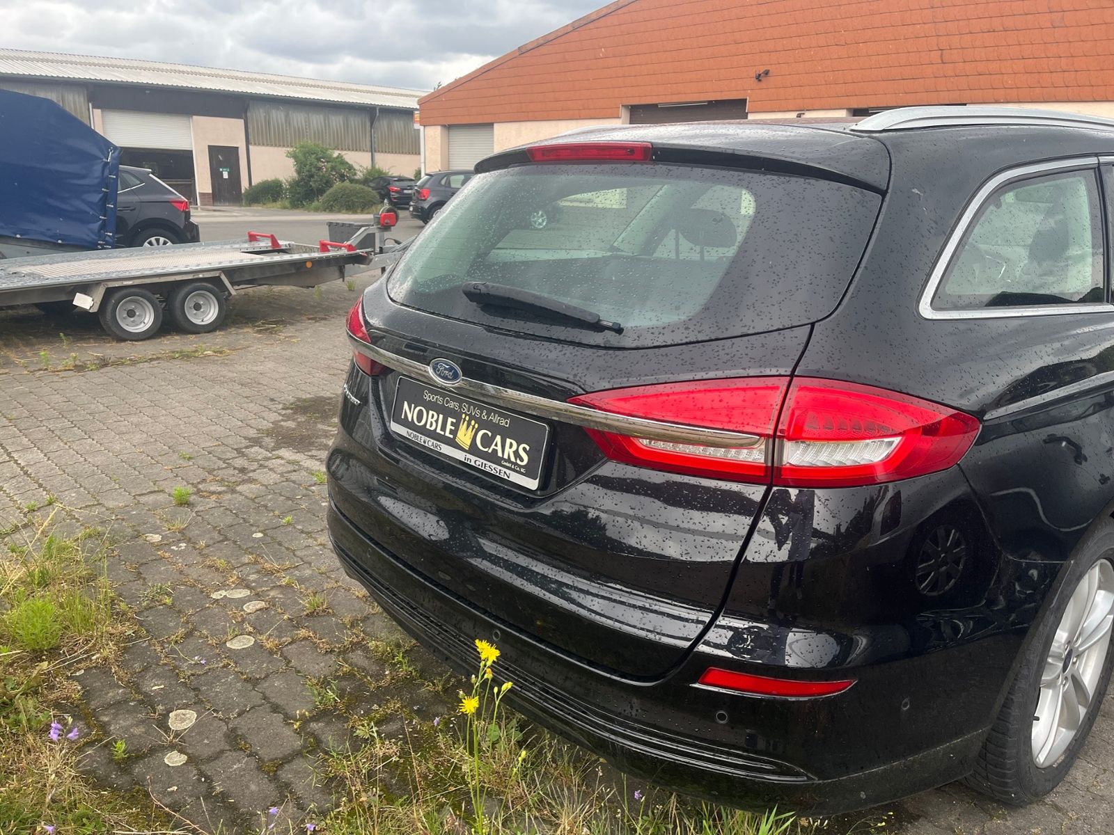 Fahrzeugabbildung Ford Mondeo Turnier Titanium NAV SHZ PDC 17"