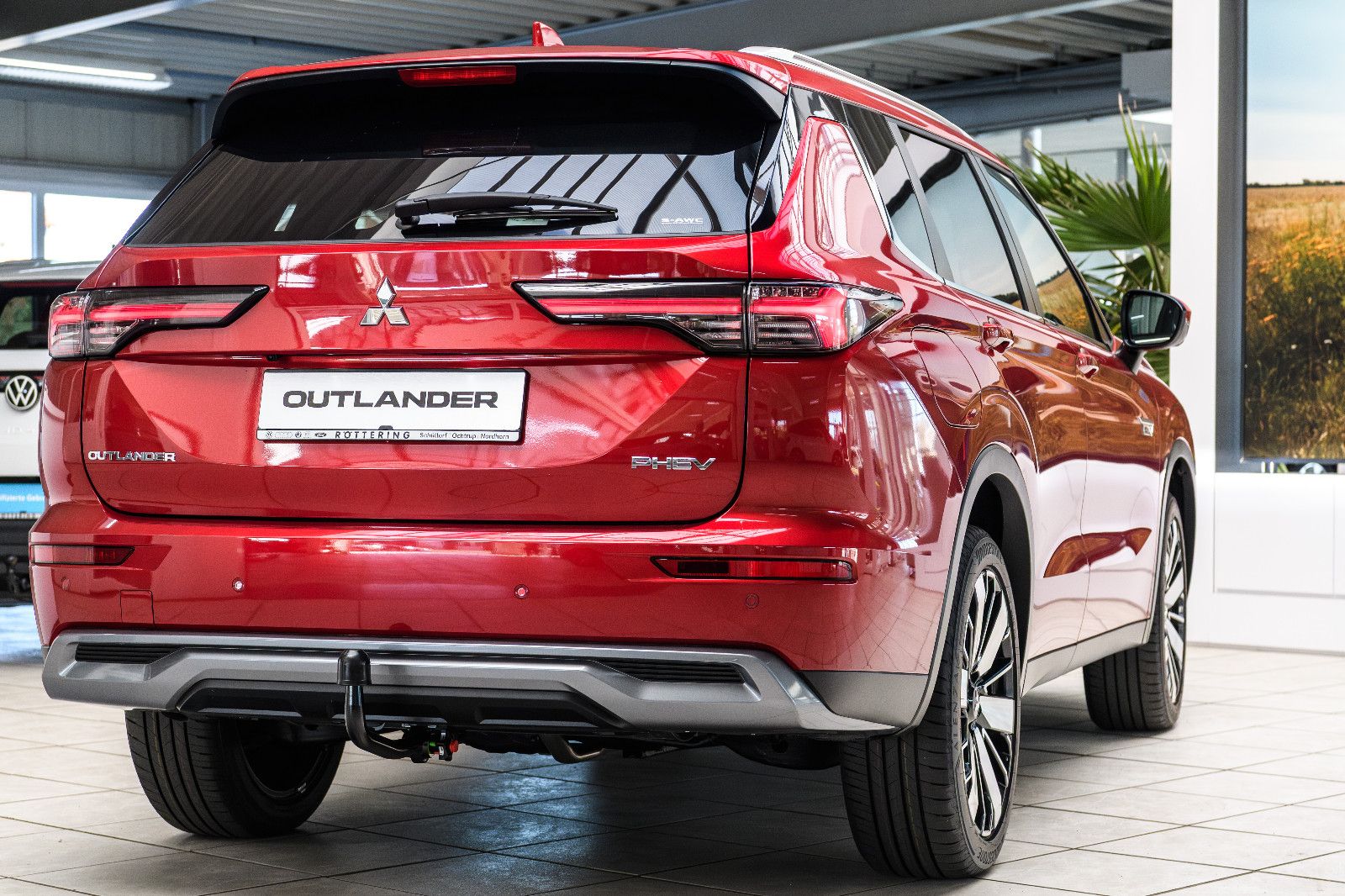 Fahrzeugabbildung Mitsubishi Outlander Intro Edition +4WD+ LED+AHK+Kam+20"