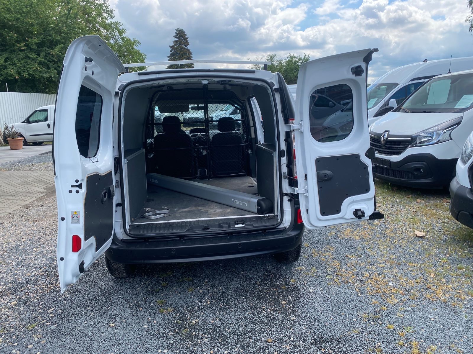 Fahrzeugabbildung Renault Kangoo Rapid Maxi Extra,1Hd,Klima,PDC