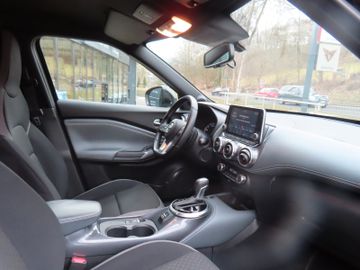 Fotografie 9 des Nissan Juke Enigma 1.0 AHK Navi M+S Sport 19