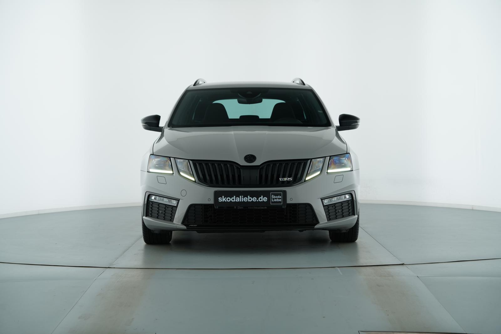 Skoda OCTAVIA RS COMBI 2.0TSI DSG//SCHECKHEFT GEPFLEGT