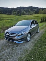 Mercedes-Benz Mercedes B220 4Matic - : Van, Mercedes