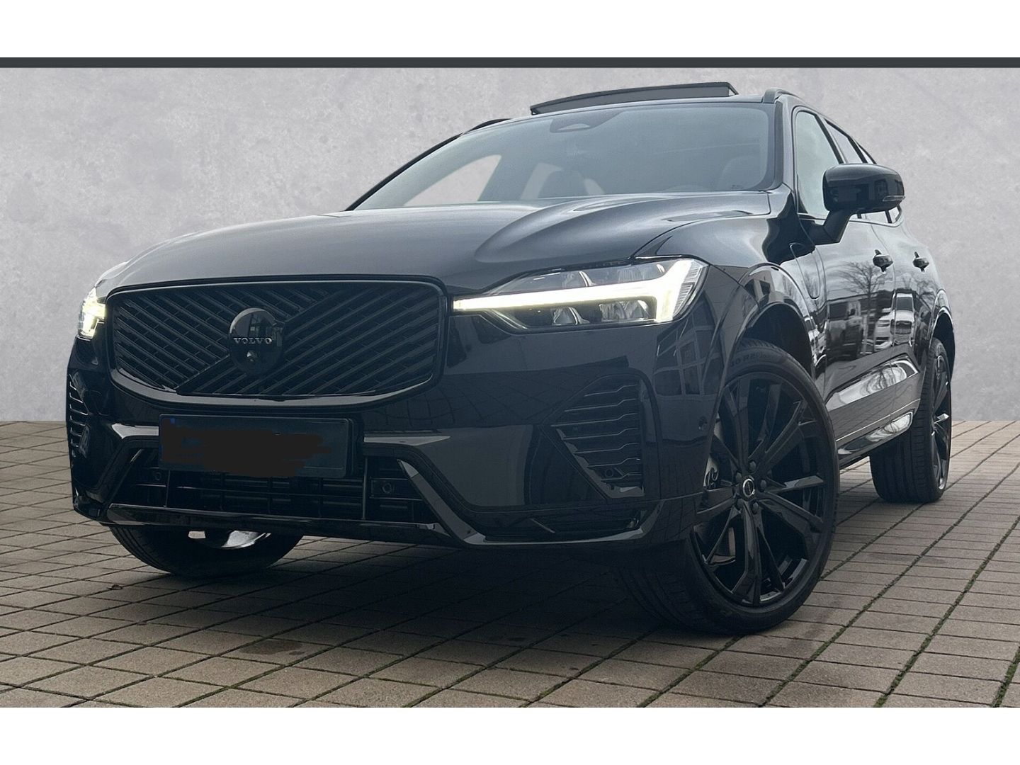 Volvo XC60 Plus Black Edition  T8  AWD Plug-In Hybrid 