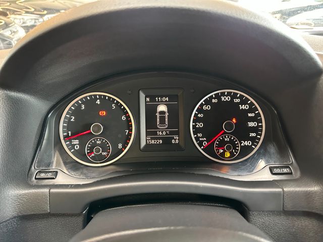 Volkswagen Tiguan *NAV*TEMPO*2-ZONEN*SitzHZ*PCD*TÜV 527*