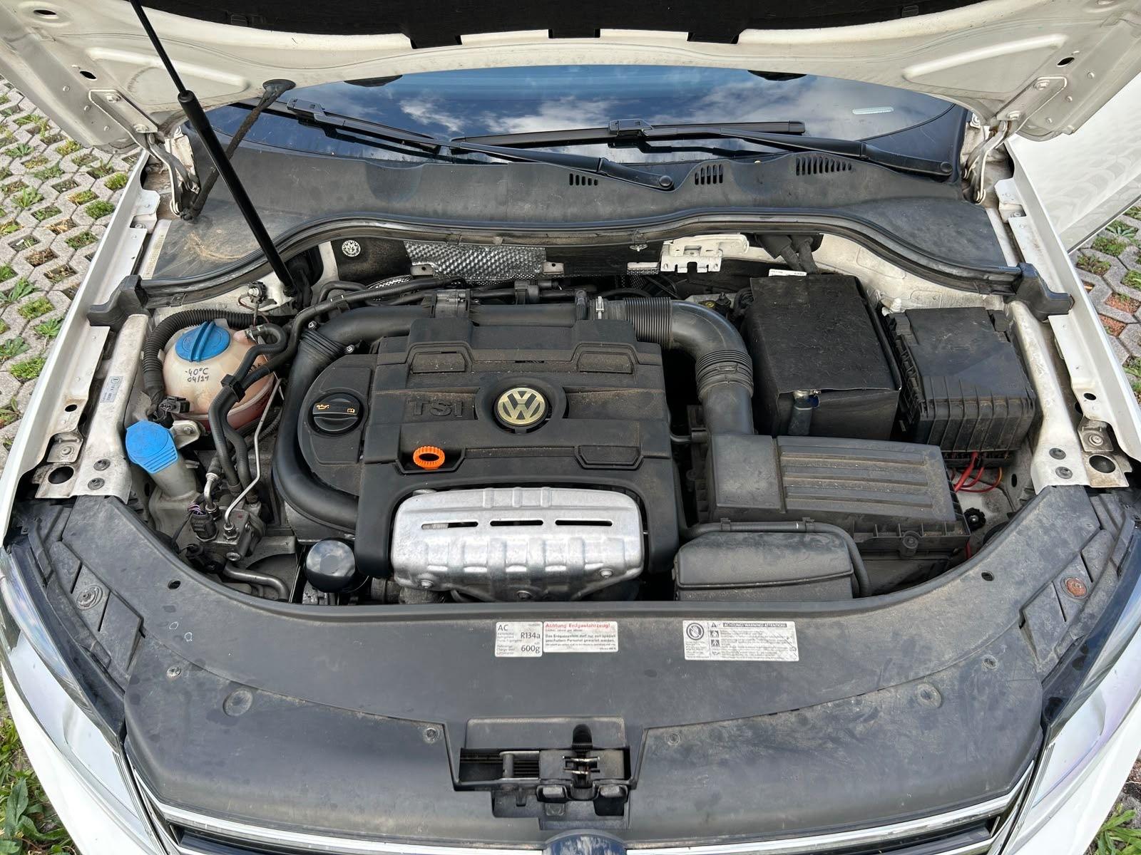 Volkswagen Passat 2011 — photo 10