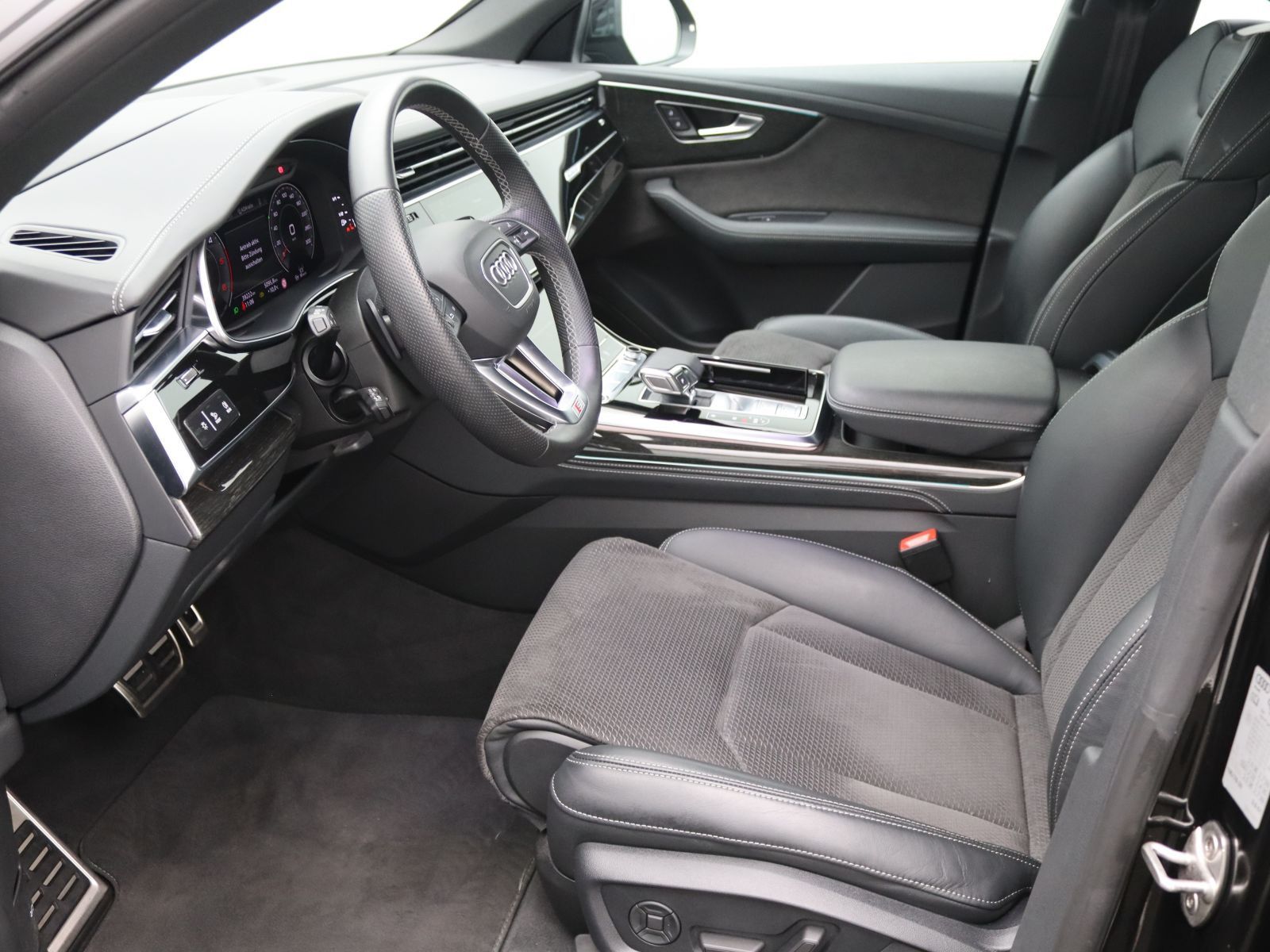 Audi Q8 - Bild 12