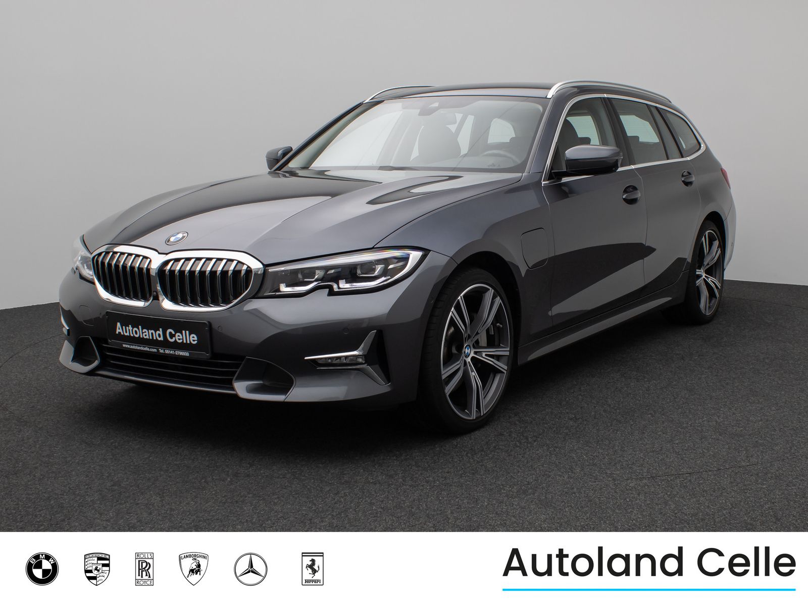 Fahrzeugabbildung BMW 330e Luxury Line 360°HiFi DAB Alarm Sport 19Zoll