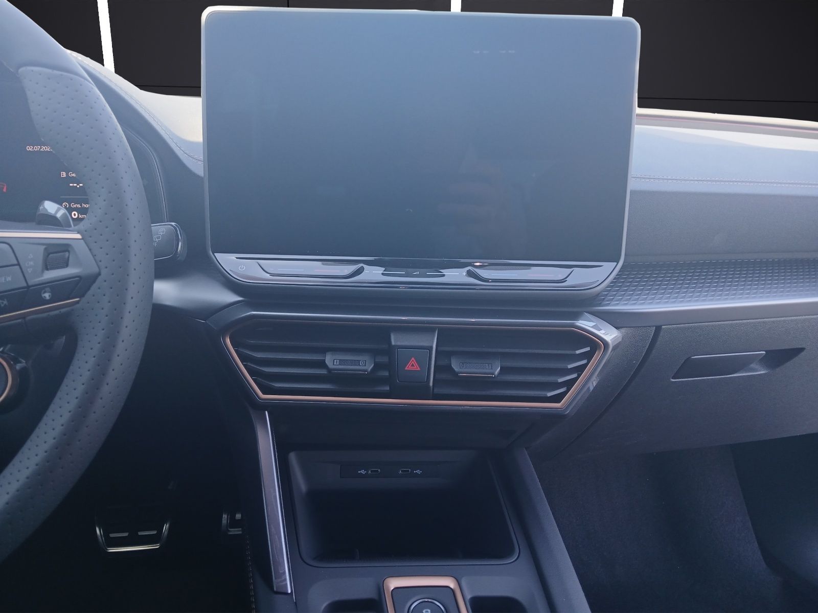 Fahrzeugabbildung CUPRA Leon ST TSI VZ DSG 4Drive LED AHK ACC RFK SH 19"