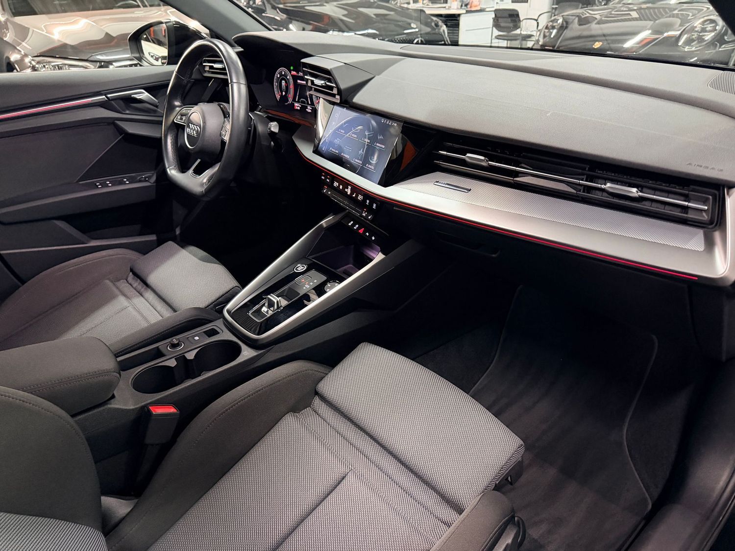 Audi A3 35 TDI Sportback S tronic NAVI/LED/KAMERA/VIR foto 16