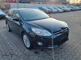 Ford Focus 2.0*AUTOMATIK* TÜV 06/27*XENON*NAVI*AHK* - Ford Focus aus 2012 mit Diesel-Antrieb: Kombi