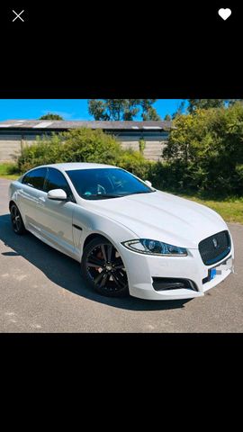 Jaguar XFs 3.0d V6 R-Line PREMIUM LUXURY...