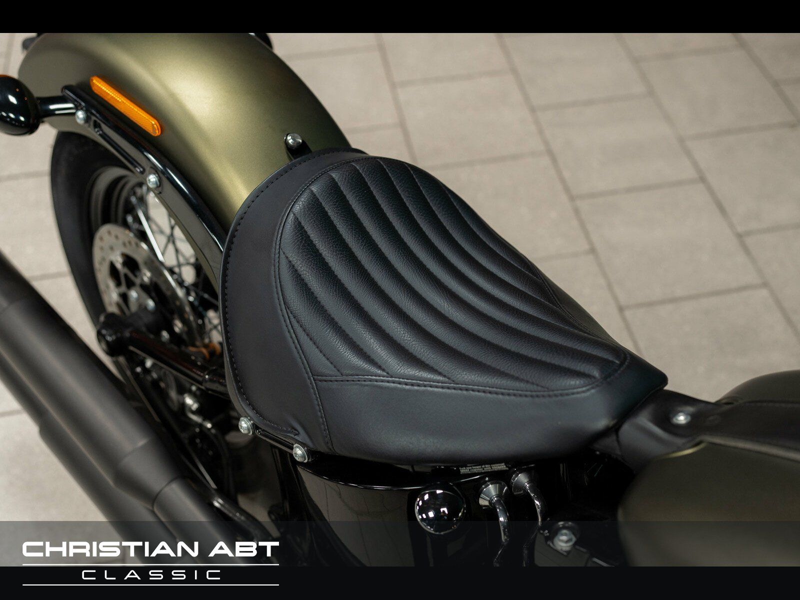 Fahrzeugabbildung Harley-Davidson Softtail Slim S 1.800 ccm erst 65 km