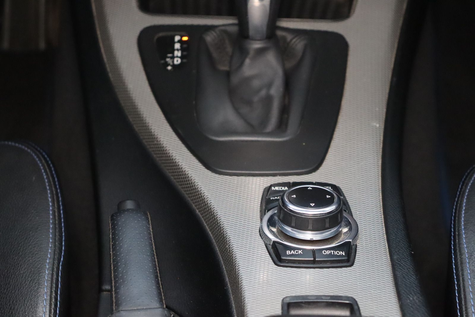 Fahrzeugabbildung BMW 320 i Cabrio Edition M-Paket * Xenon