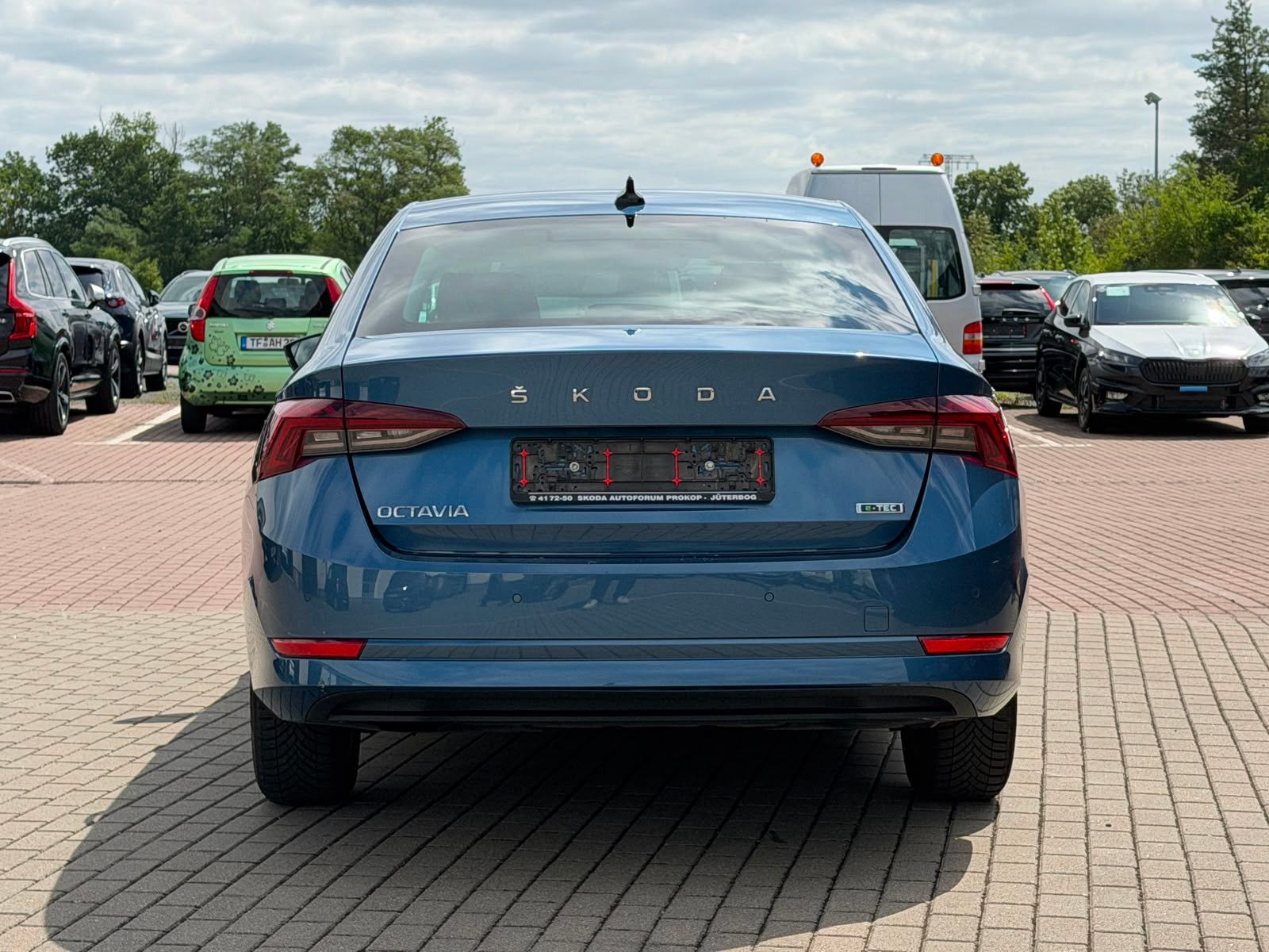 Fahrzeugabbildung SKODA Octavia Lim. Style
