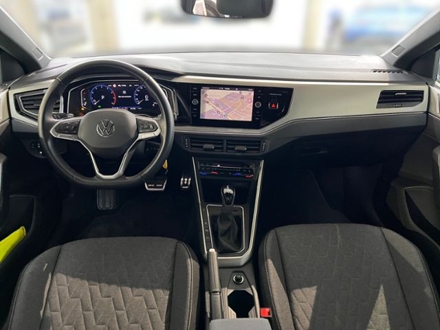 Fahrzeugabbildung Volkswagen Taigo 1.0 TSI DSG MOVE IQ.DRIVE NAVI LED