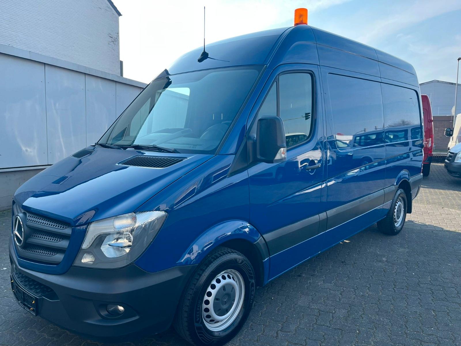 Mercedes-Benz Sprinter 316CDI*KASTEN*LUFTFEDERUNG*3.5toAHK*1.H