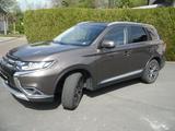 Mitsubishi Verkaufe mein Mitsubishi Outlander 2.2 Diesel - Mitsubishi Outlander Gebrauchtwagen in Dortmund