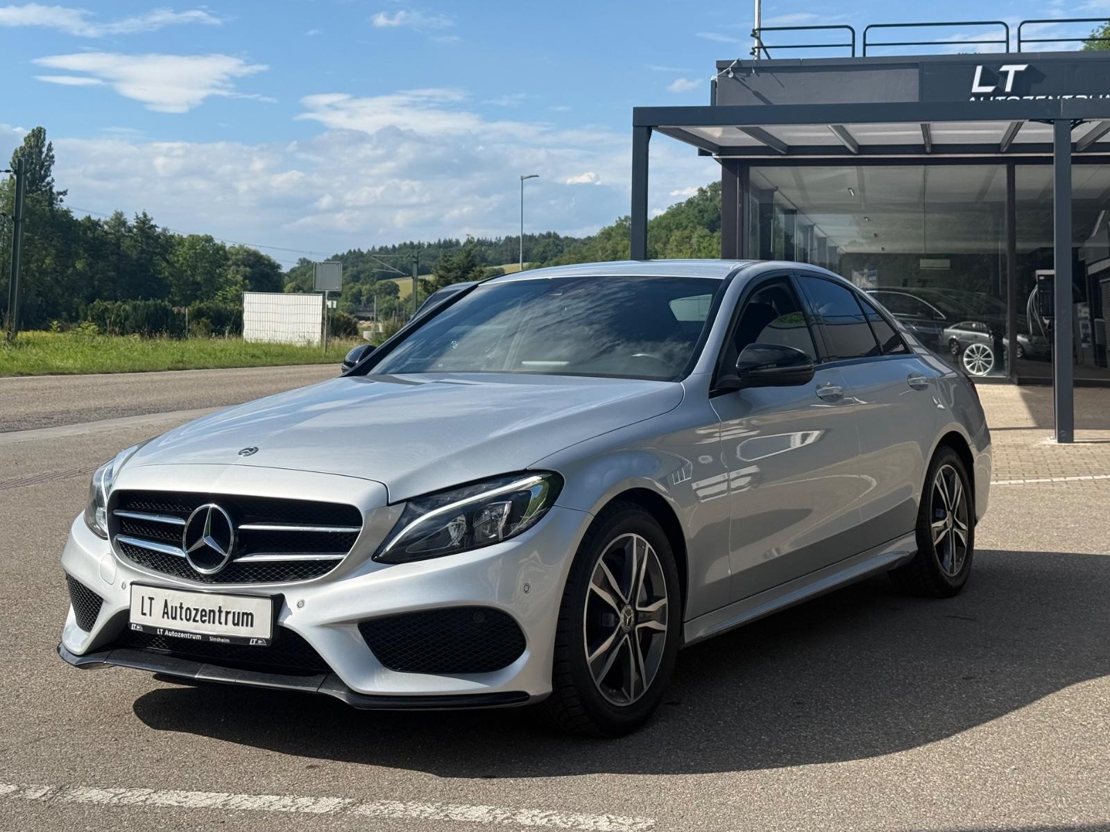 Mercedes-Benz C 180 AMG Line* LED*AMBIENTE*PDC*