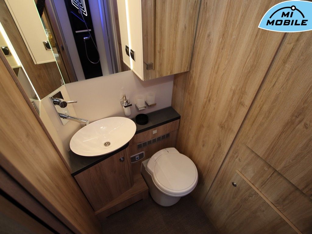 Fahrzeugabbildung Eura Mobil Integra Line 695 LF *Black Friday Deal*