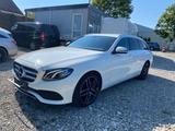 Mercedes-Benz T-Modell E 220 d Avantgarde*KAM*LED*TEILLEDER - gebrauchte Mercedes-Benz E 220 aus dem Jahr 2016