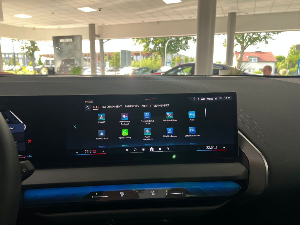 BMW X3 xDrive20d M Sport Pro*PANO*H/K*AHK*MEMO*360°