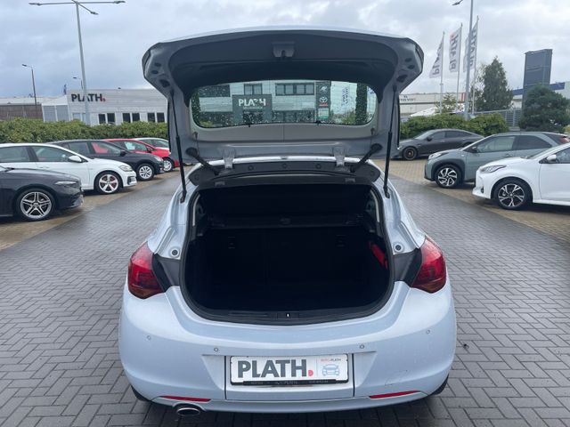 Opel Astra  J Lim. 5-trg. Innovation