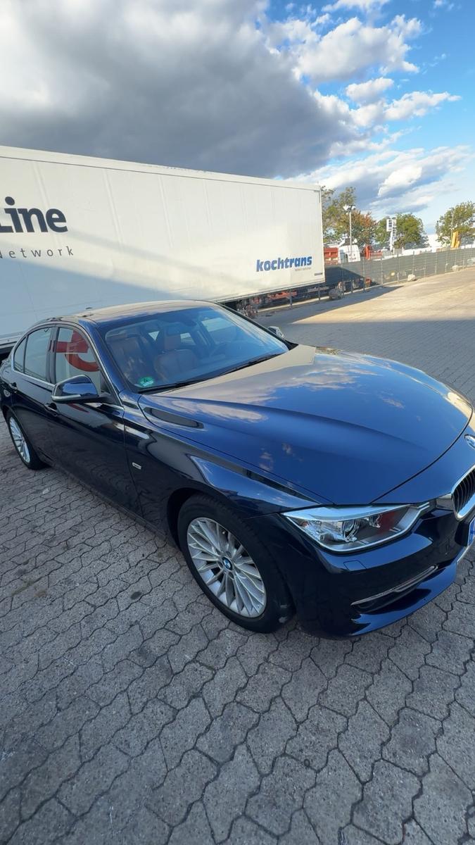 BMW 320