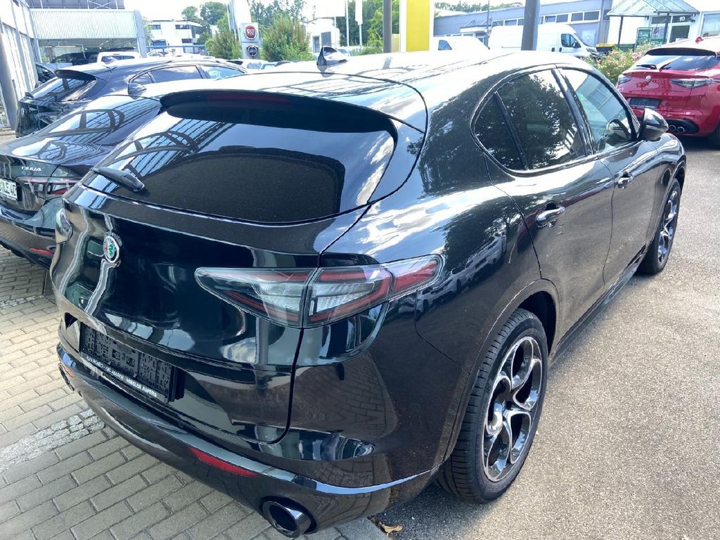 Alfa Romeo Stelvio — fotografia 3