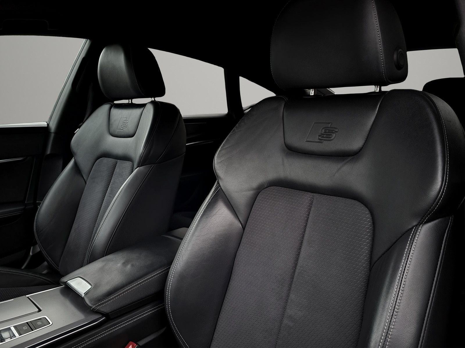 Audi A7 Sportback 45 TDI quattro S line MATRIX B&O foto 14