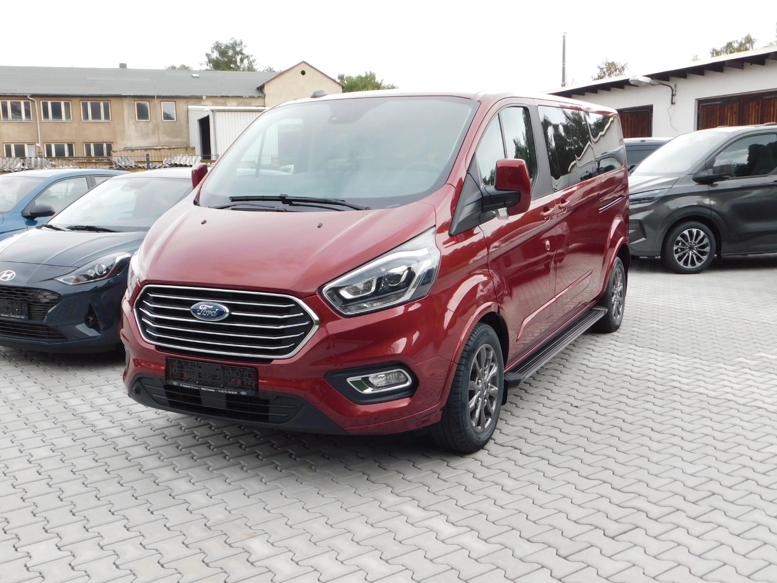 Ford Tourneo Custom L2 Titanium X