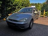 Ford Focus 1.6 5 Türer - Ford Focus: Türer
