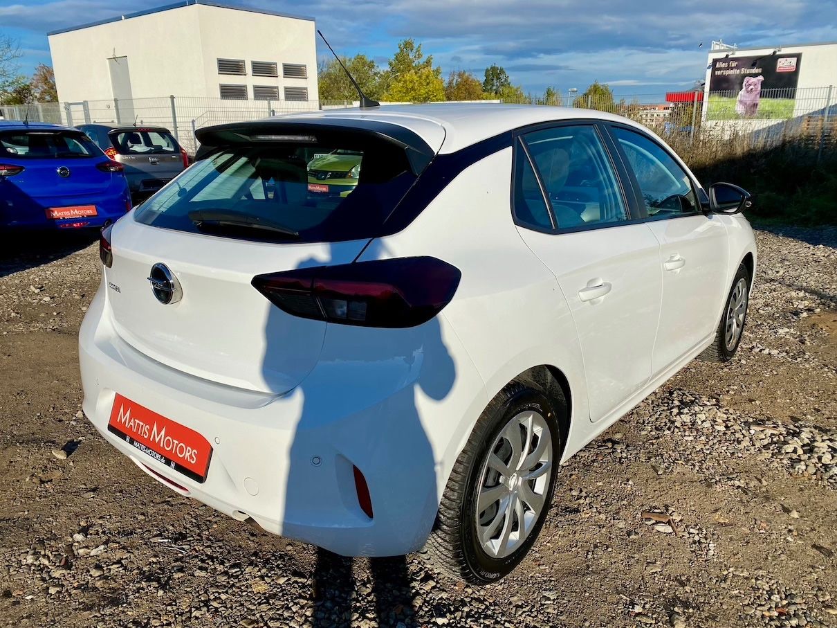 Fahrzeugabbildung Opel Corsa 1.2 Edition KLIMA SHZ GZJR NAVI CARPLAY