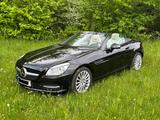Mercedes-Benz SLK 200 - Mercedes-Benz SLK 200: Schwarz